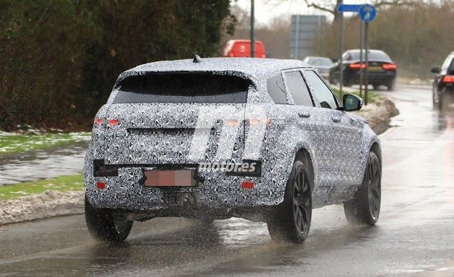 Range Rover Evoque 2019 - foto espía posterior