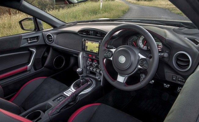 Toyota GT86 Performance Kit - interior