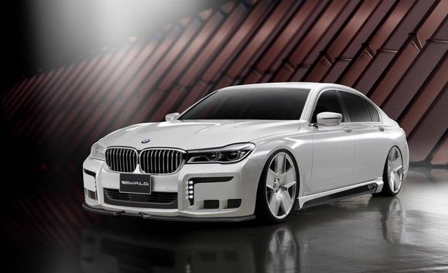 Wald International BMW Serie 7 Black Bison