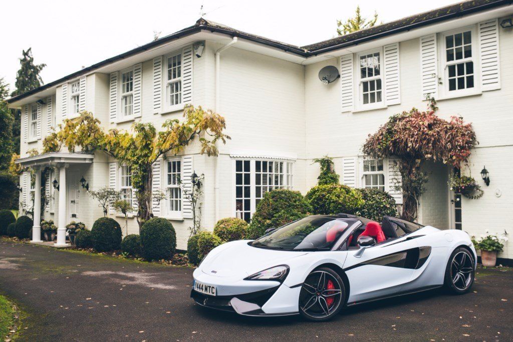 MSO presenta el nuevo color Blanco Muriwai para el McLaren 570S Spider