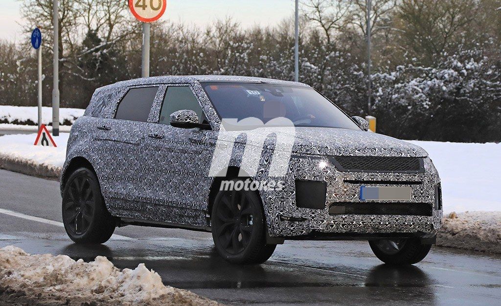 Cazado un prototipo del Range Rover Evoque 2019 durante unos test