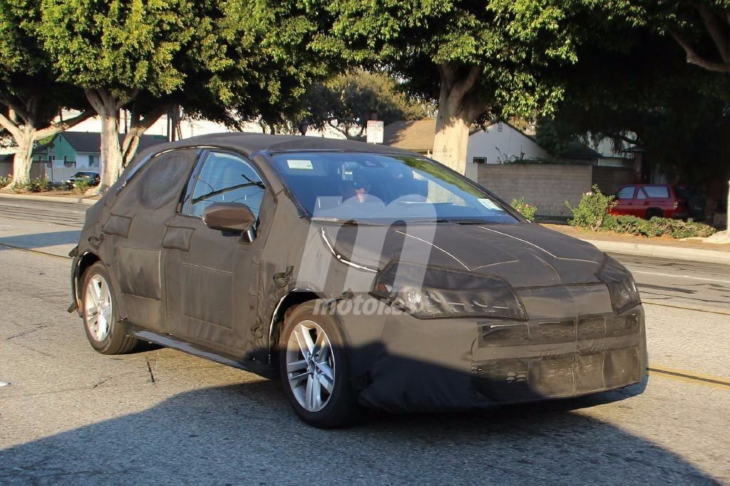 El nuevo Toyota Corolla iM destinado al mercado americano nos deja ver su nuevo interior