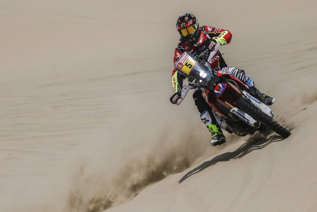 Dakar 2018, etapa 2: Primer zarpazo de Joan Barreda