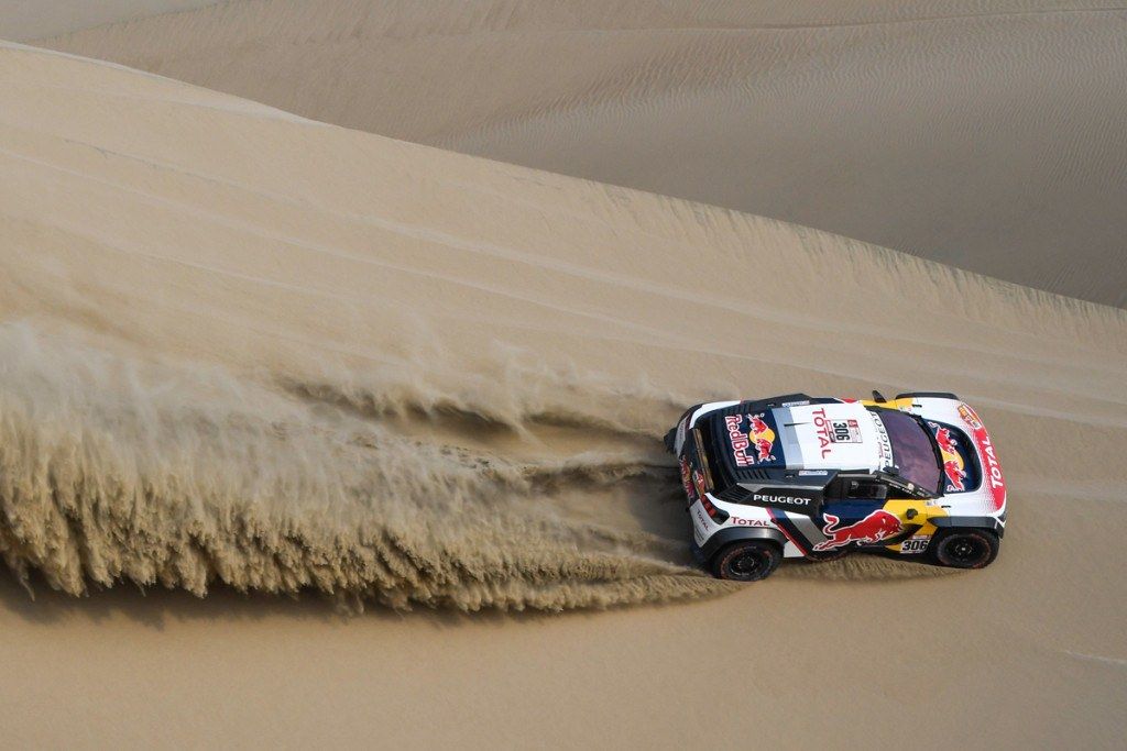 Dakar 2018, etapa 4: Loeb gana, Al-Attiyah se hunde