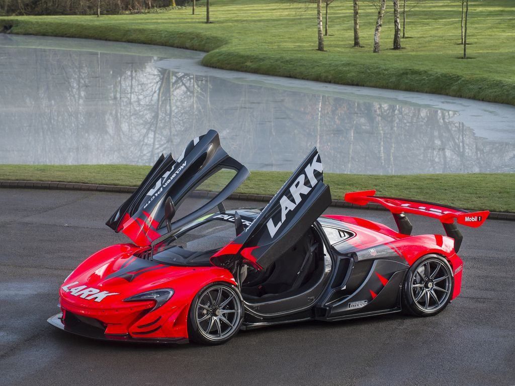 Uno de los raros McLaren P1 GTR homologados para calle en venta