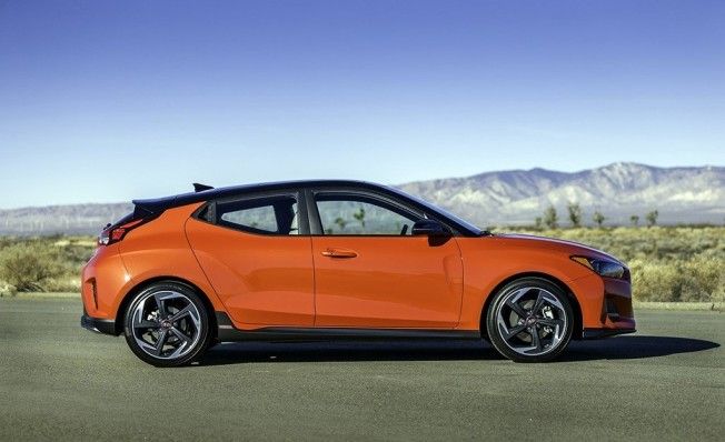 Hyundai Veloster 2018 - lateral