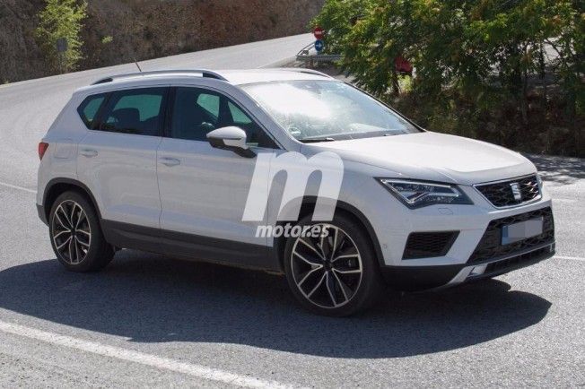 SEAT Ateca Cupra - foto espía