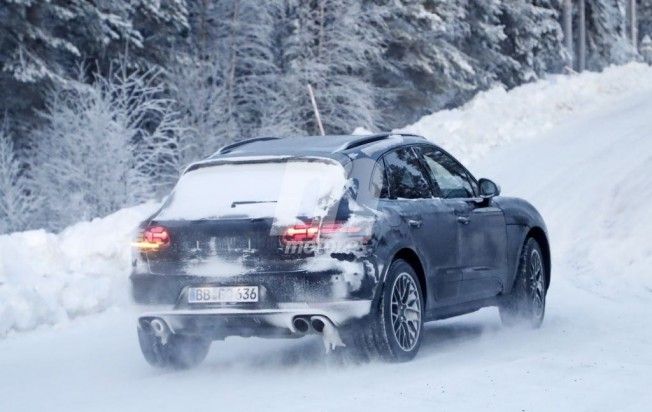 Porsche Macan 2018 - foto espía posterior