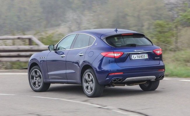 Maserati Levante - posterior