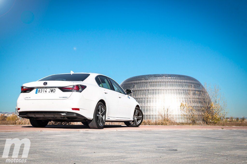 Prueba Lexus GS 300h, eficiencia y ahorro por encima de todo