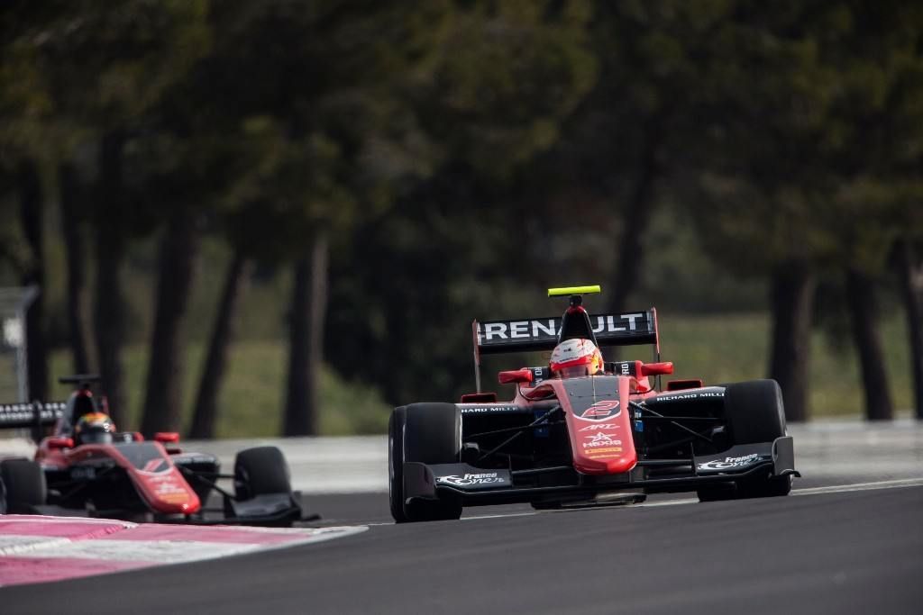 Anthoine Hubert gana el primer duelo de tiempos a Callum Ilott