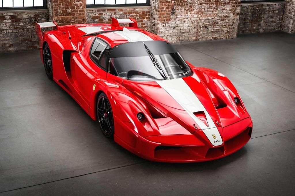 Un Ferrari FXX a estrenar a la venta este fin de semana en Retromobile