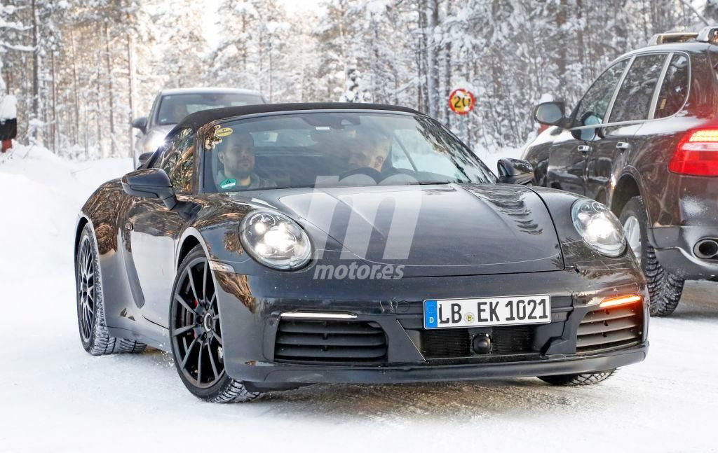 Nos colamos en el interior del nuevo Porsche 911 generación 992