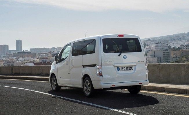 Nissan e-NV200 40 kWh - posterior