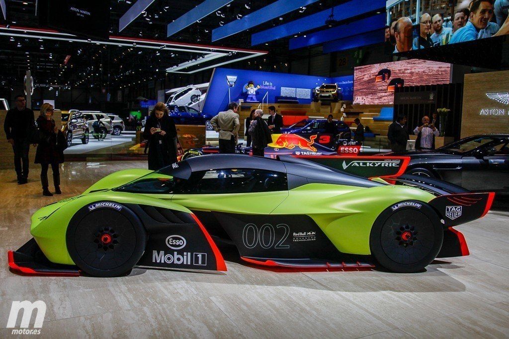 El nuevo Aston Martin Valkyrie AMR Pro ya está listo para su producción