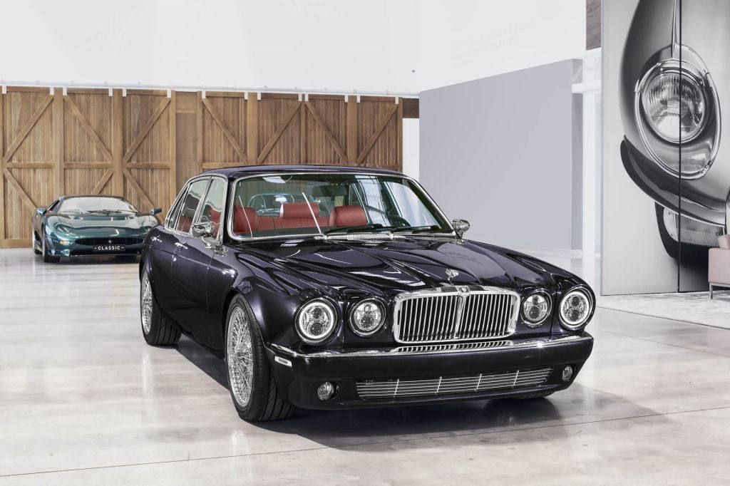 El espectacular Jaguar XJ6 restomod del batería de Iron Maiden