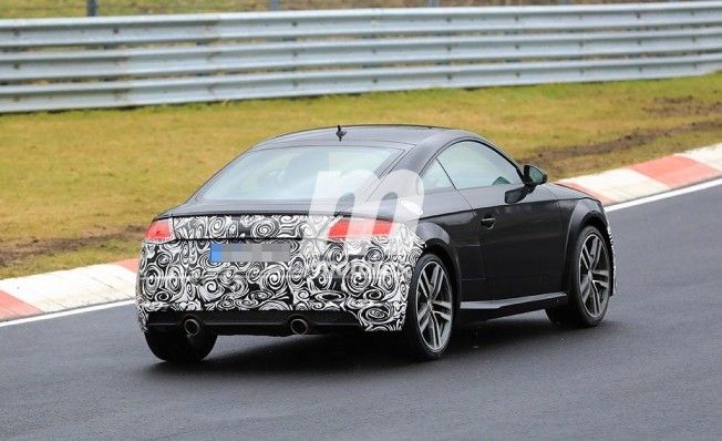 Audi TT Coupé 2019 - foto espía posterior