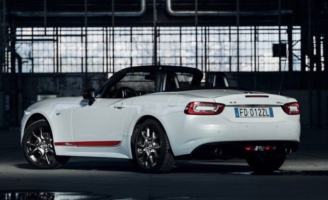 Fiat 124 Spider S-Design