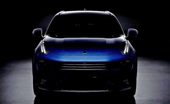 Lynk & Co 02 - teaser frontal