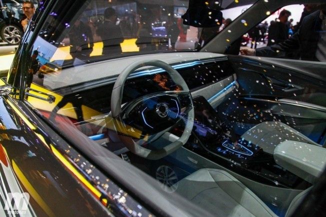 SsangYong e-SIV Concept - interior