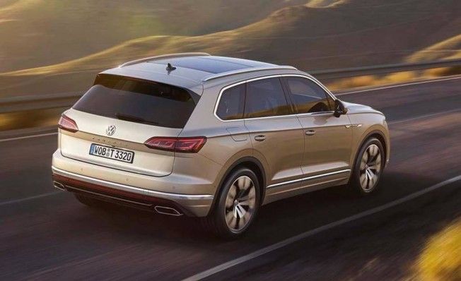 Volkswagen Touareg 2018 - posterior