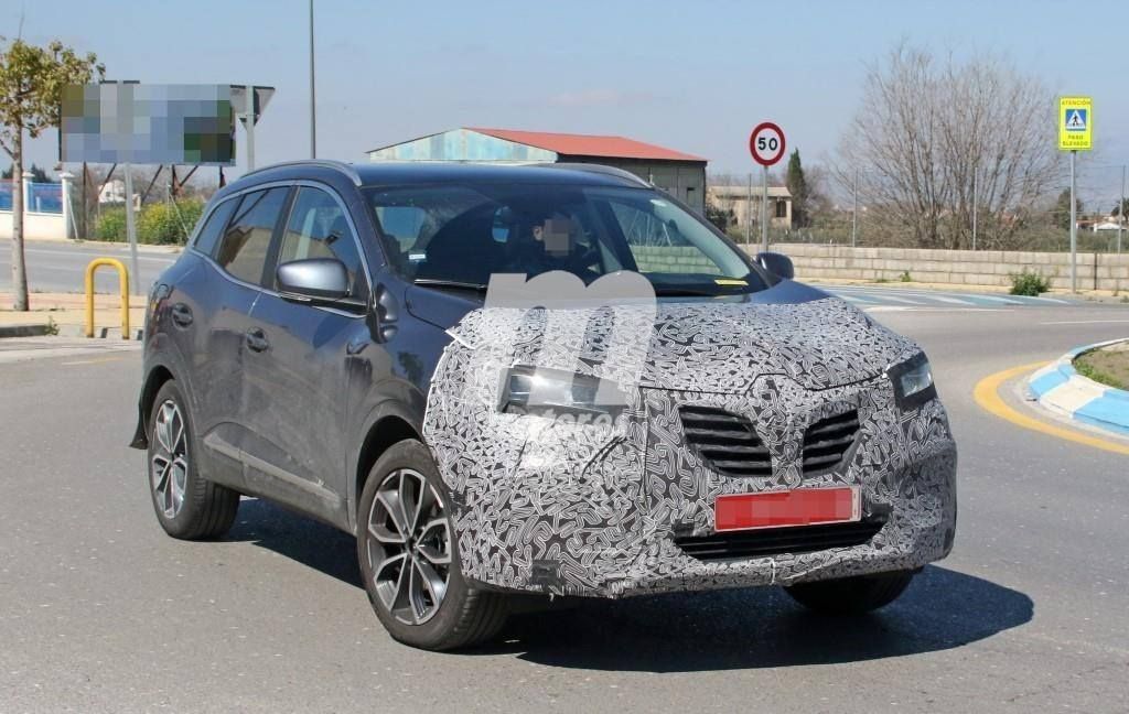 Renault Kadjar: las primeras imágenes del facelift del SUV francés