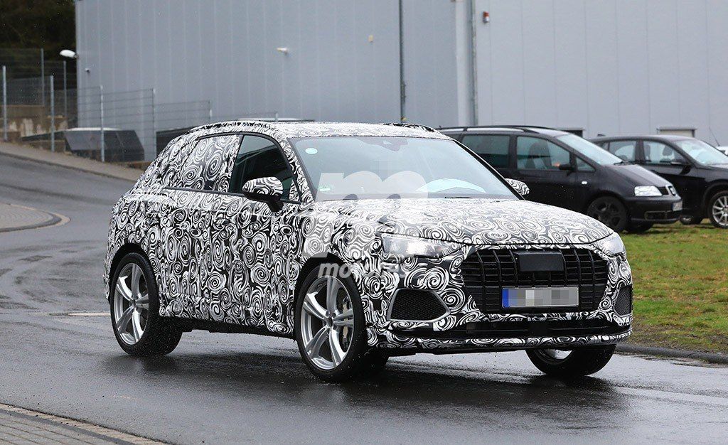 Audi RS Q3 2019: la versión más radical y extrema cazada a plena luz del día