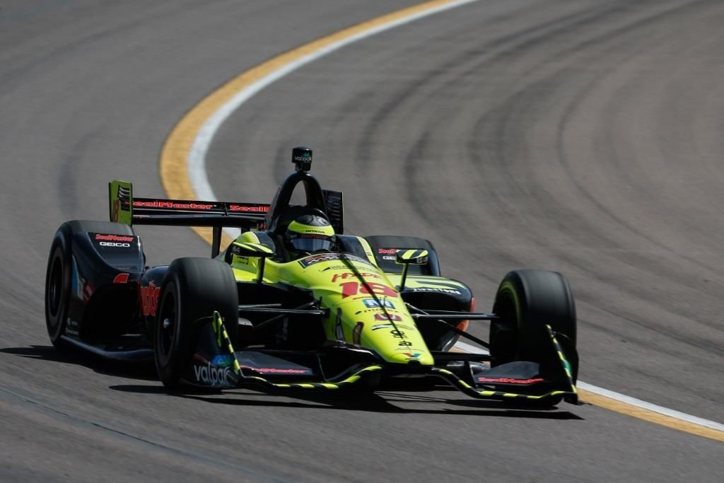 Sébastien Bourdais espanta sus fantasmas en Phoenix con la pole