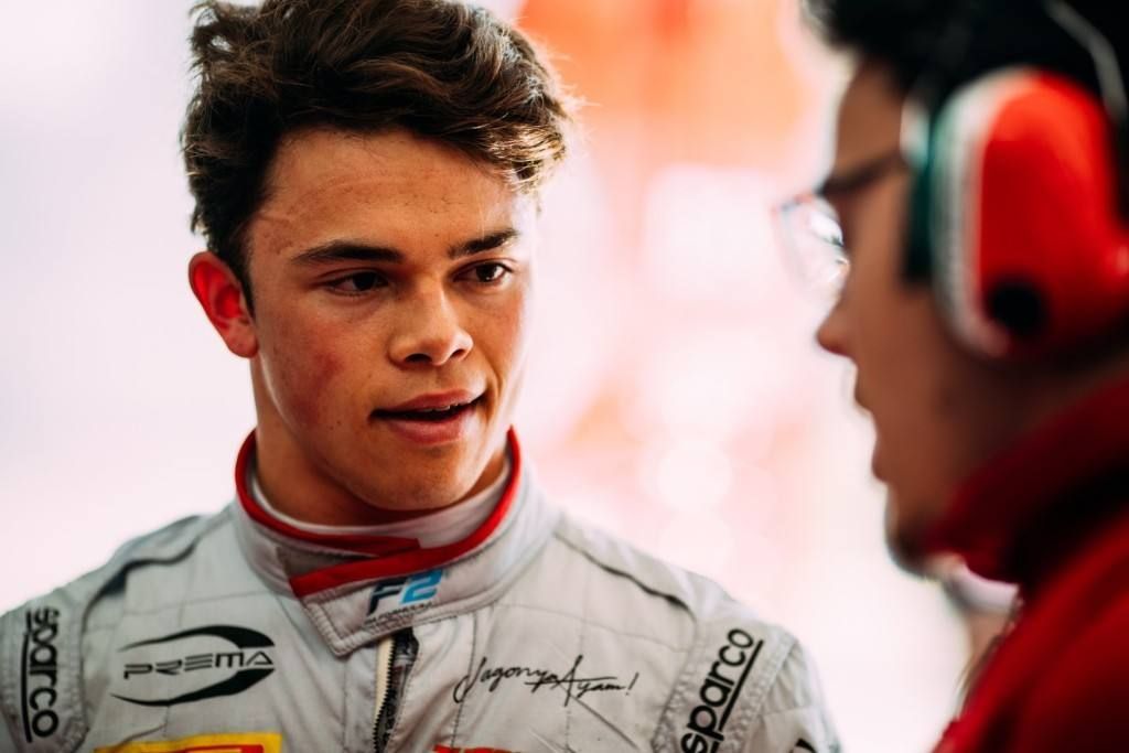 Brown niega haber prometido asiento a De Vries si gana la F2