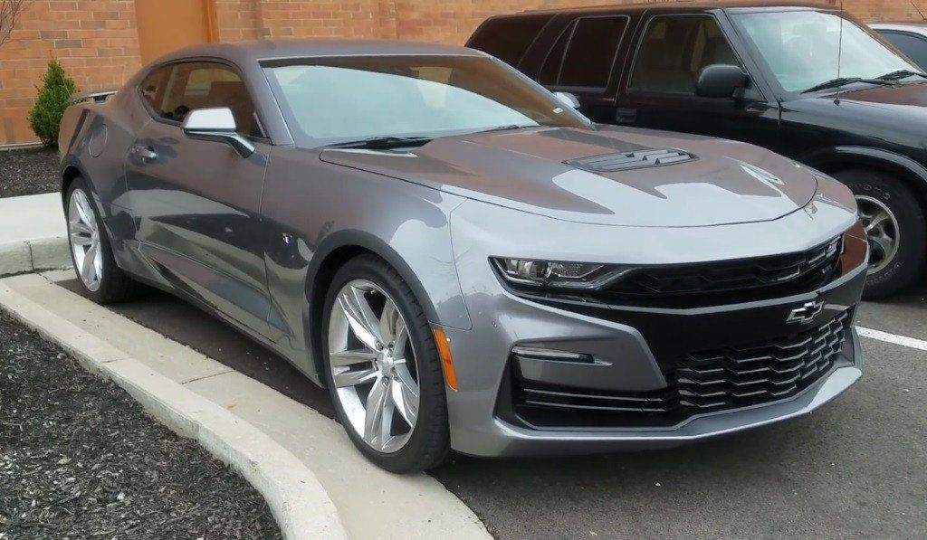 Así se luce el polémico diseño del Chevrolet Camaro 2019 en la calle