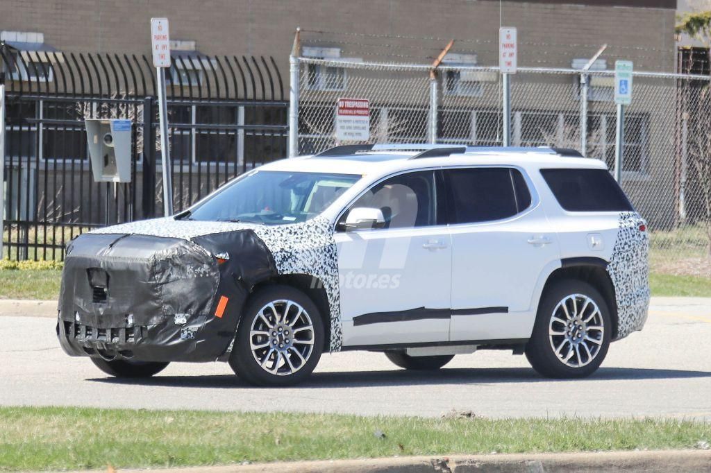 GMC Acadia 2019: las primeras imágenes de la actualización del SUV medio