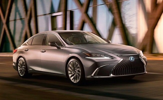 Lexus ES 2019