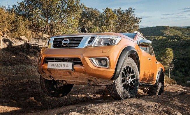 Nissan Navara AT32