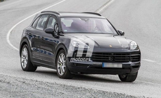 Porsche Cayenne E-Hybrid 2018 - foto espía