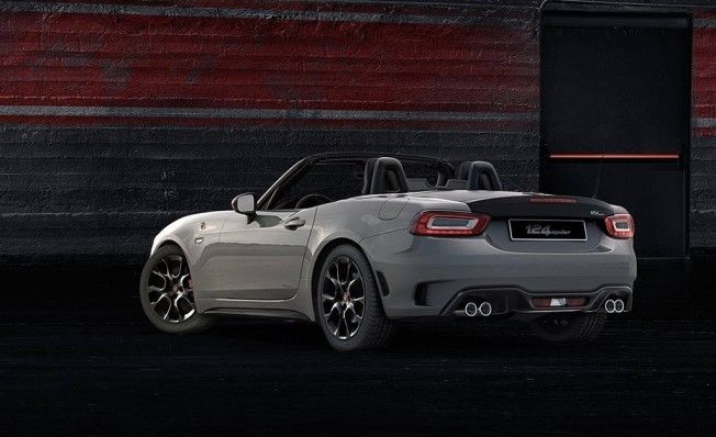 Abarth 124 Spider Turismo - posterior