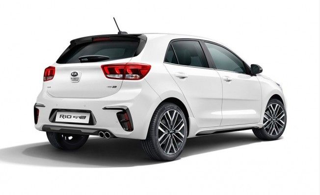 Kia Rio GT-Line - posterior