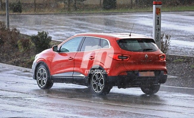 Renault Kadjar 2019 - foto espía posterior