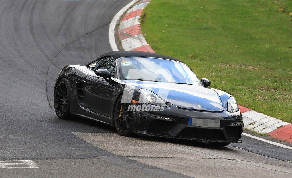 El esperado Porsche 718 Spyder se enfrenta al trazado de Nürburgring