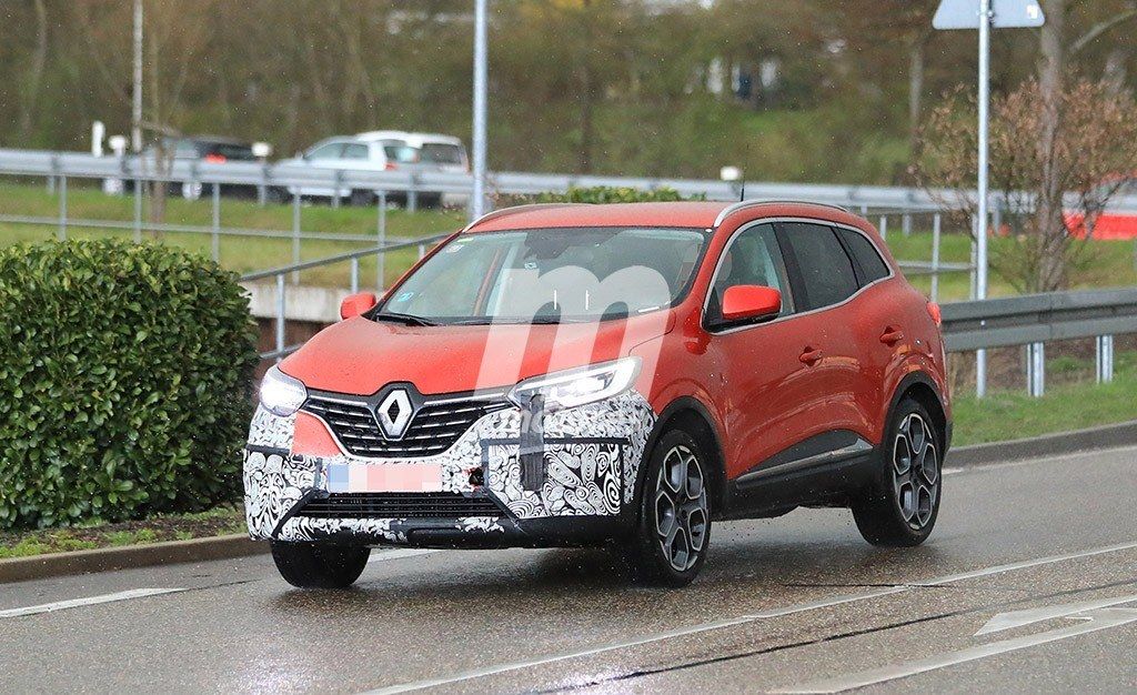 El esperado Renault Kadjar 2019 comienza a perder camuflaje