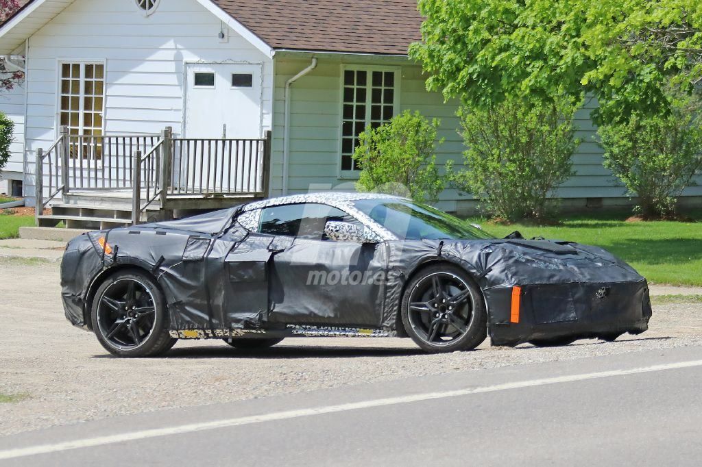 El nuevo Corvette C8 mantendrá el techo desmontable de sus antecesores