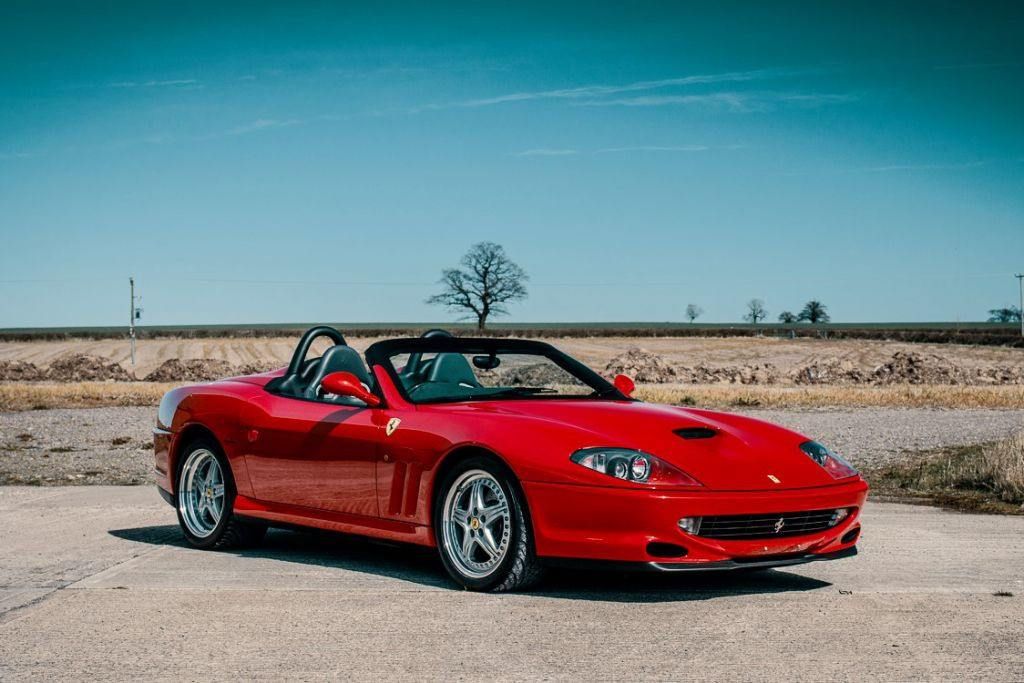 El Ferrari Owners Club GB subasta 33 Ferrari en Silverstone esta semana