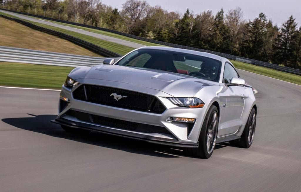 El Mustang GT Performance Pack Level 2 luce incluso mejor en circuito