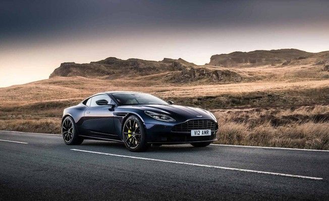 Aston Martin DB11 AMR