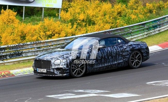 Bentley Continental GTC 2019 - foto espía