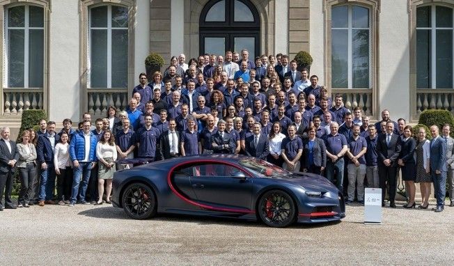 Bugatti Chiron - ejemplar número 100