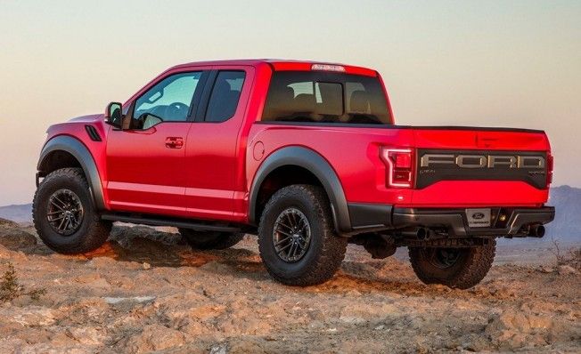 Ford F-150 Raptor 2019 - posterior