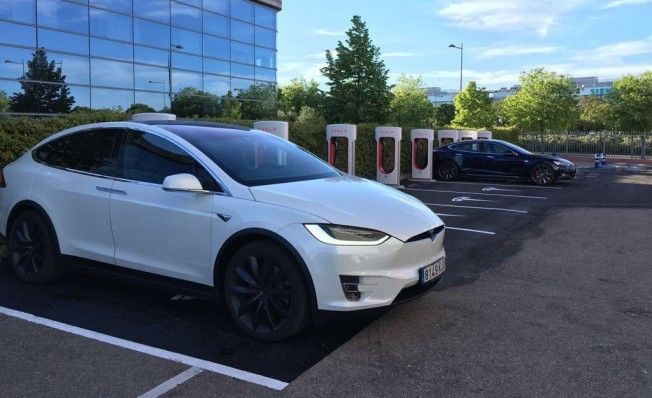 Supercargador de Tesla en Getafe - Madrid