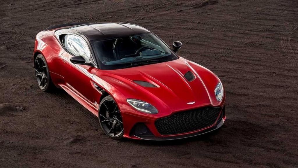 El nuevo Aston Martin DBS Superleggera de 725 CV ya es oficial