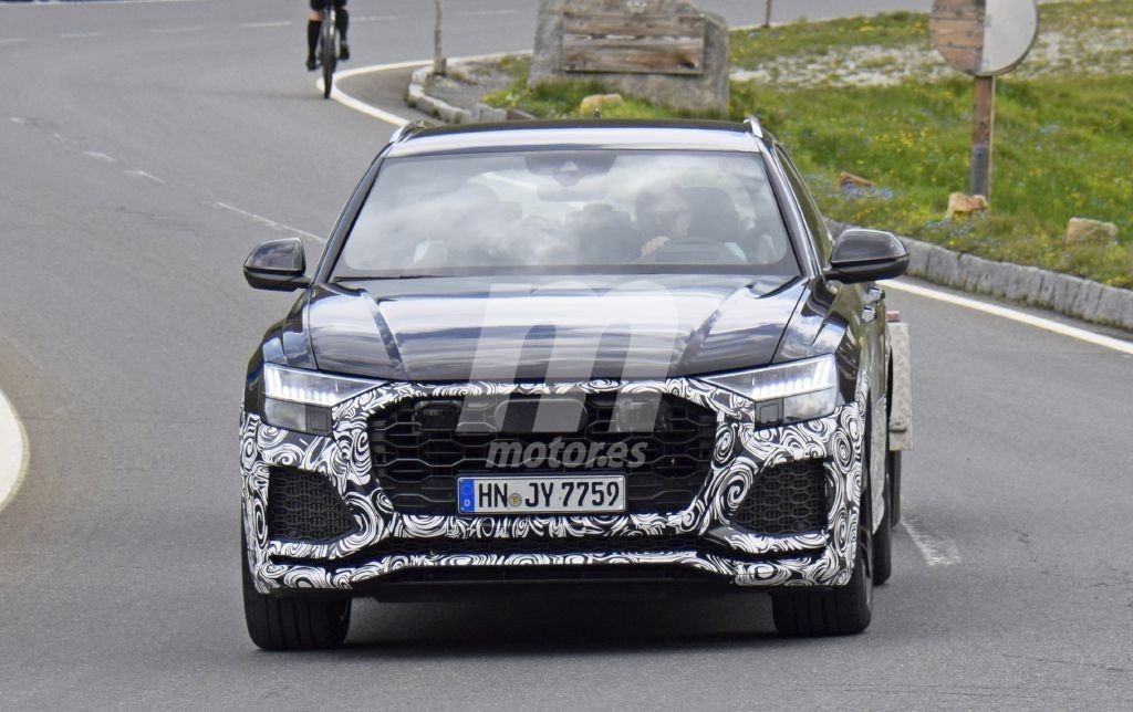 Cazado el nuevo Audi RS Q8 durante una jornada de pruebas en los Alpes