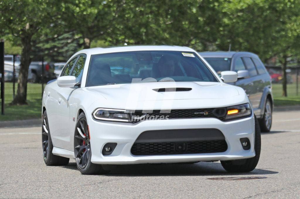 El nuevo Dodge Charger R/T Scat Pack 2019 cazado al desnudo